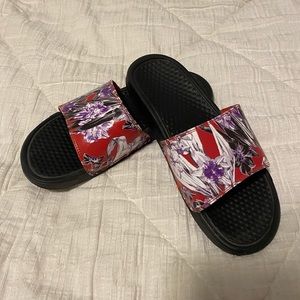 Nike Benassi JDI Print Tropical Slides